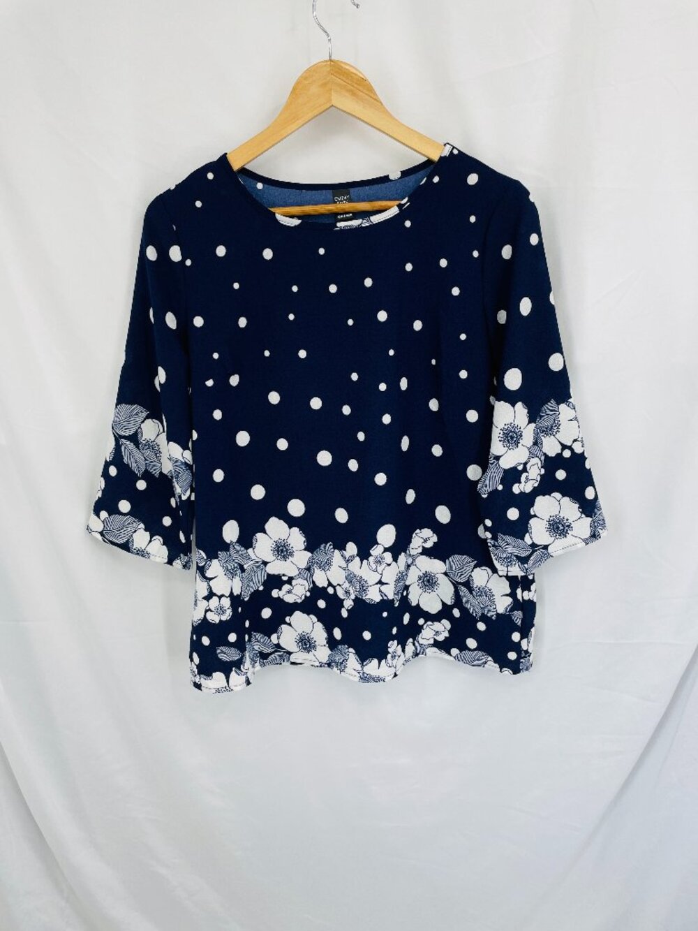EMERY ROSE Navy Blue 3/4 Sleeve Knit Top with White Polka Dots and Floral Trim